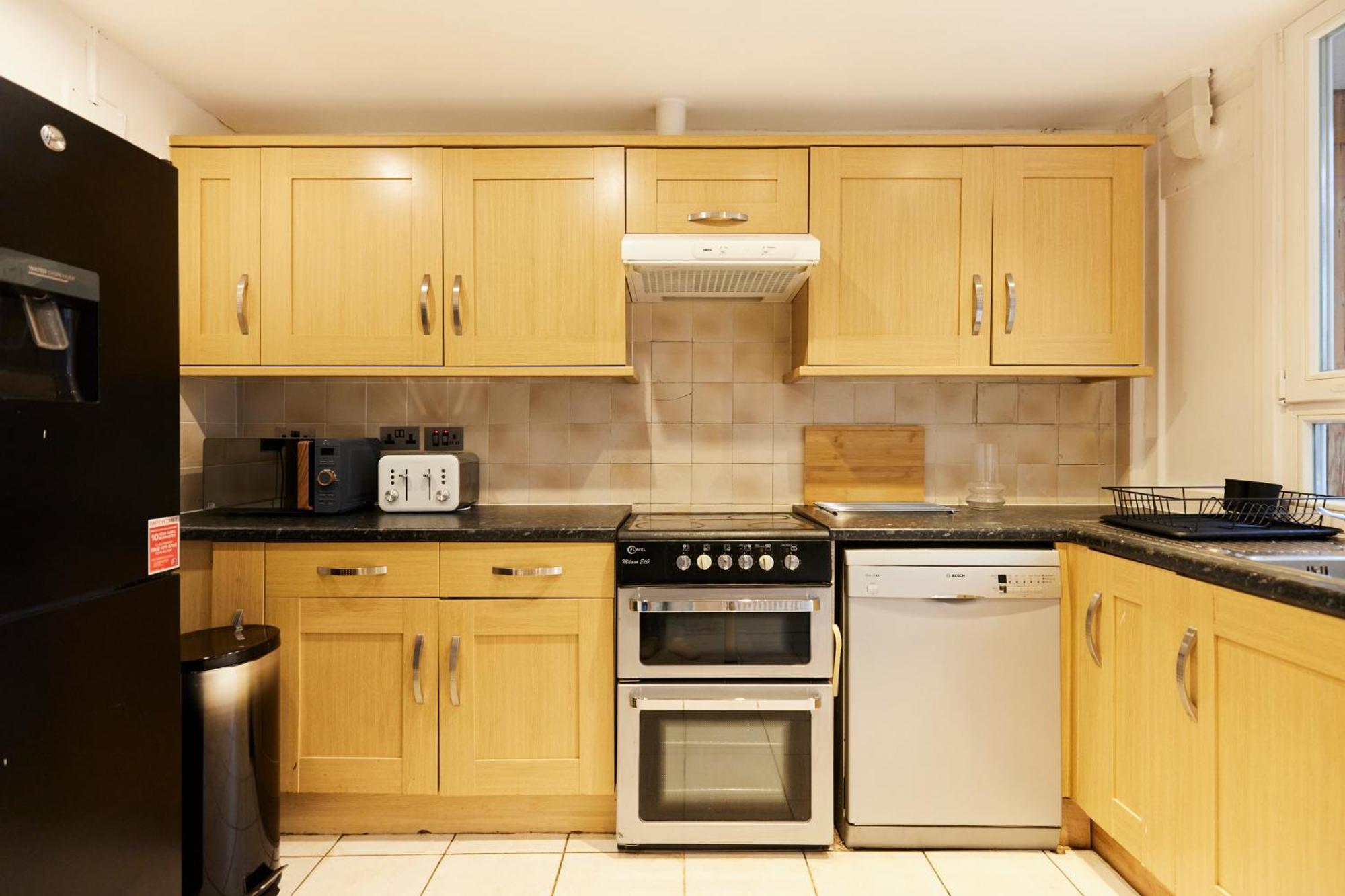 The Kennington Park Crib - Lovely 2Bdr Flat With Garden London Eksteriør bilde